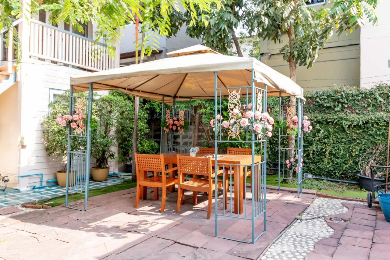 Resort Bangphlat Bangkok Ngoại thất bức ảnh